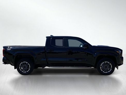 Certified 2024 Toyota Tacoma TRD Sport AWD/4WD image 10