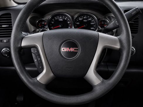 Used 2008 GMC Sierra 1500 SLE w/ Power Pack Plus AWD/4WD image 16