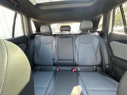 New 2026 Volkswagen Tiguan SE R-Line AWD/4WD image 12