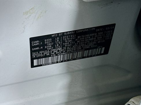 Used 2024 Subaru Ascent Premium w/ Convenience Package image 12