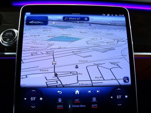 Used 2024 Mercedes-Benz S 580 S 580 image 11