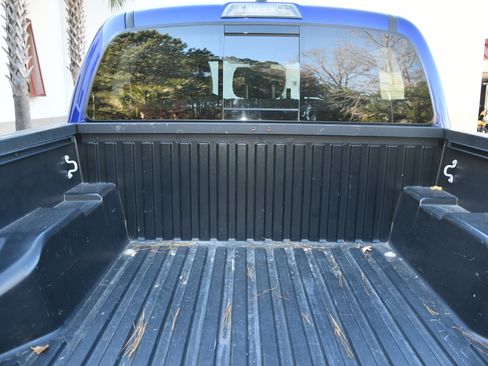 Certified 2023 Toyota Tacoma SR image 17