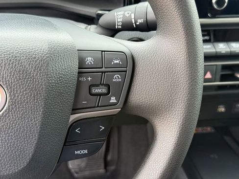 Used 2026 Toyota Camry LE FWD image 17