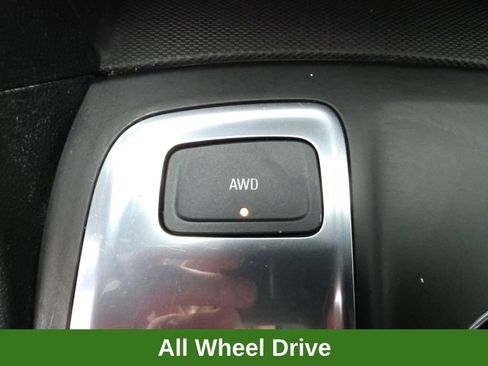 Used 2020 Chevrolet Equinox LS w/ LPO, Floor Liner Package AWD/4WD image 35