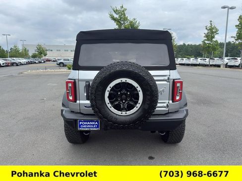 Used 2023 Ford Bronco Badlands w/ Sasquatch Package AWD/4WD image 6
