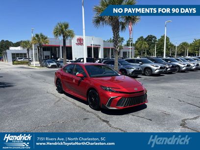 Used 2025 Toyota Camry SE w/ Convenience Package