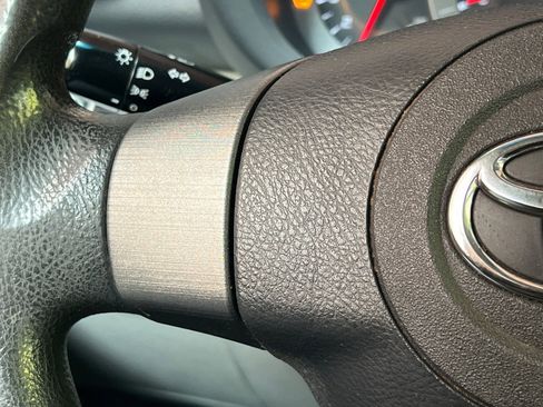 Used 2011 Toyota RAV4 4WD w/ Base L4 Extra Value Pkg image 29