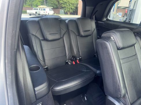 Used 2017 Mercedes-Benz GLS 450 4MATIC image 9