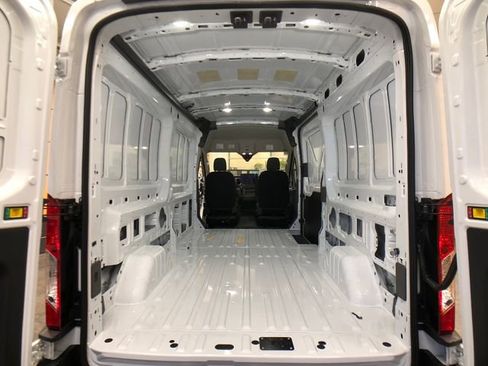 New 2026 Ford Transit 350 148 Medium Roof image 21