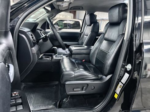 Used 2021 Toyota Tundra SR5 w/ SR5 Leather Package RWD image 12