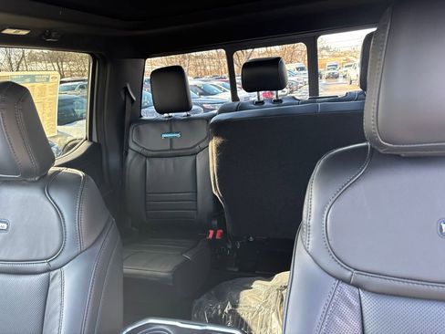 New 2026 Ford F250 Platinum image 27