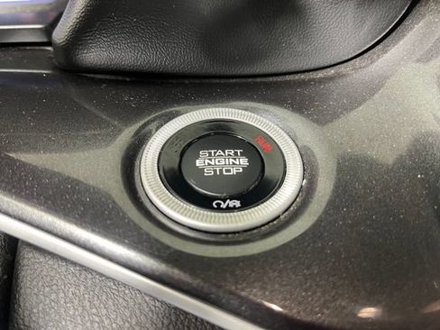 Used 2023 Jeep Grand Cherokee Altitude AWD/4WD image 22