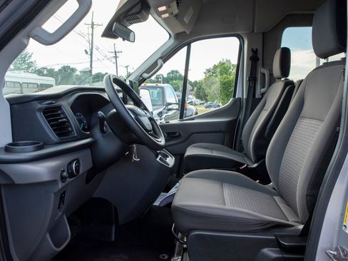 Used 2024 Ford Transit 350 XLT RWD image 7