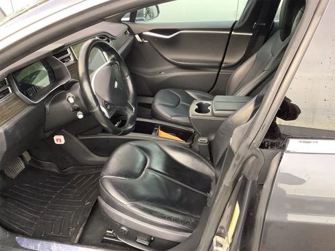 Used 2015 Tesla Model S 85D image 5
