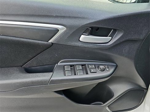 Used 2019 Honda Fit LX image 12