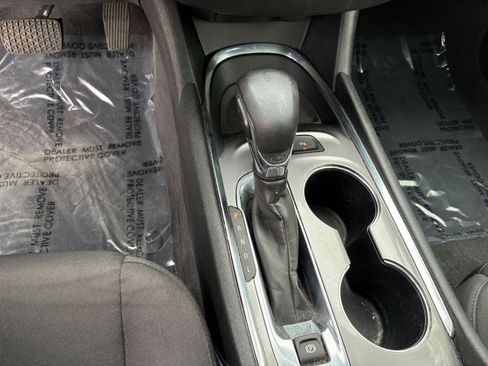 Used 2023 Chevrolet Malibu LT w/ Driver Confidence Package FWD image 42