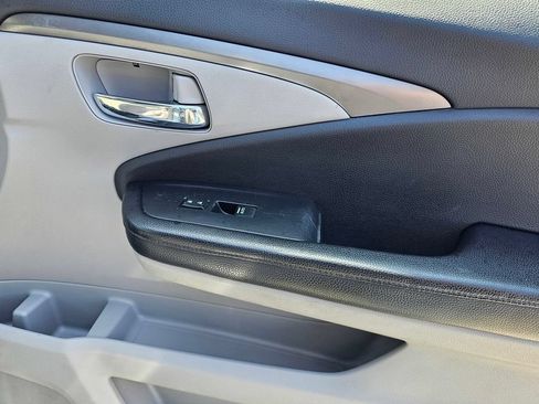 Used 2016 Honda Pilot LX image 8