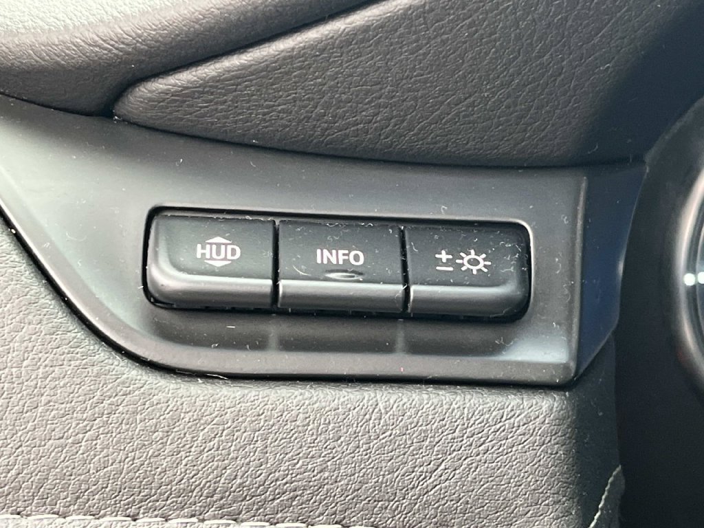 Used 2019 Cadillac Escalade Luxury RWD image 39