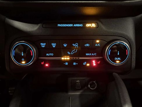 Used 2024 Ford Escape ST-Line AWD/4WD image 32