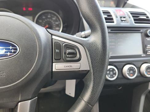 Used 2017 Subaru Forester 2.5i AWD/4WD image 30