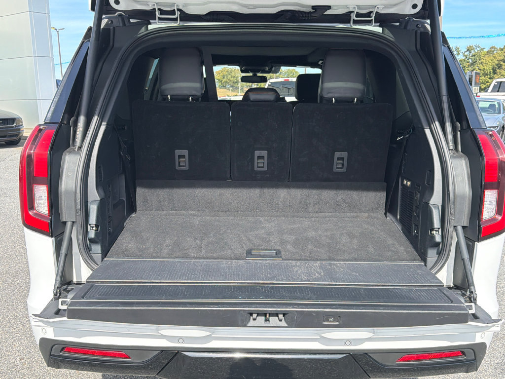 Used 2025 Ford Expedition Tremor AWD/4WD image 19