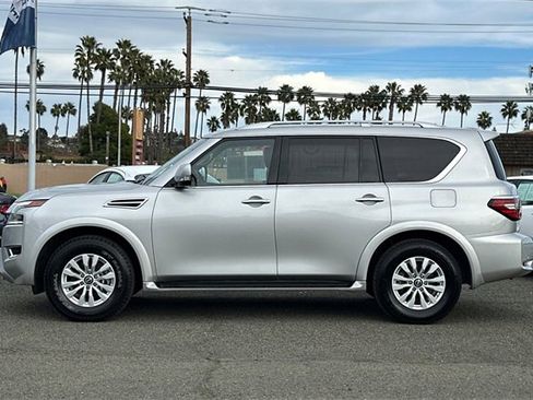 Used 2024 Nissan Armada SV image 10