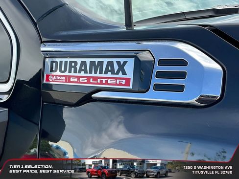 Used 2024 GMC Sierra 2500 Denali w/ Denali Reserve Package image 15