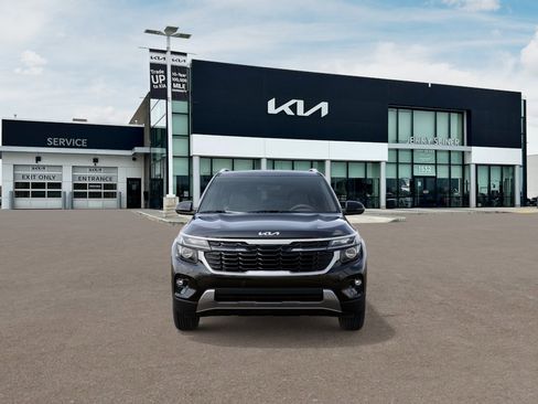 New 2026 Kia Seltos EX FWD image 2