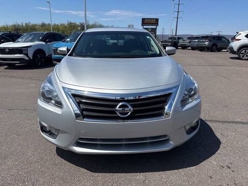 Used 2015 Nissan Altima 3.5 SL FWD image 2