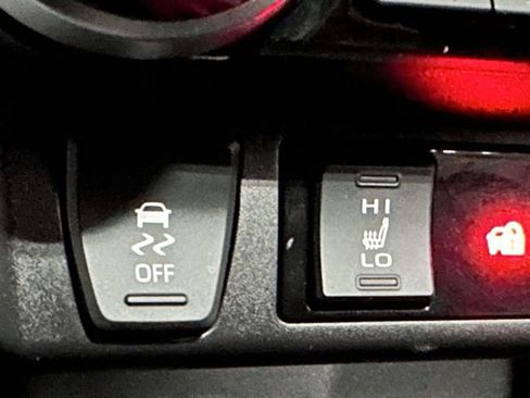 Used 2024 Toyota RAV4 XLE w/ Convenience Package AWD/4WD image 36