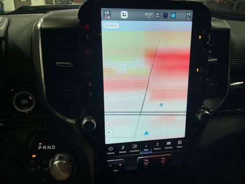 Used 2025 RAM 1500 Laramie w/ Night Edition image 18