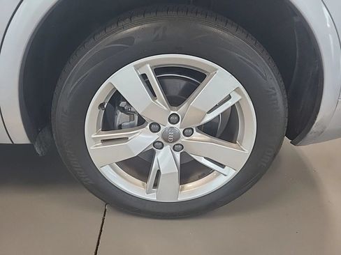 Used 2018 Audi Q5 2.0T Premium AWD/4WD image 9