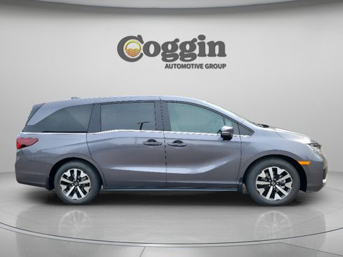 Used 2026 Honda Odyssey EX-L image 5