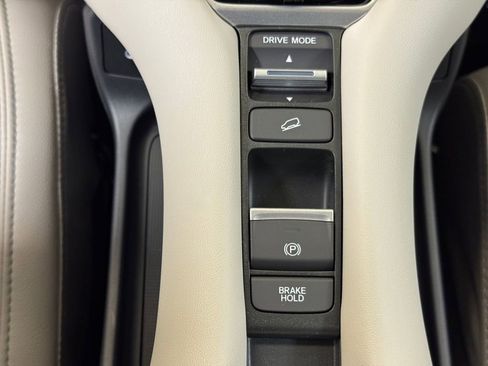 New 2026 Honda HR-V EX-L image 31