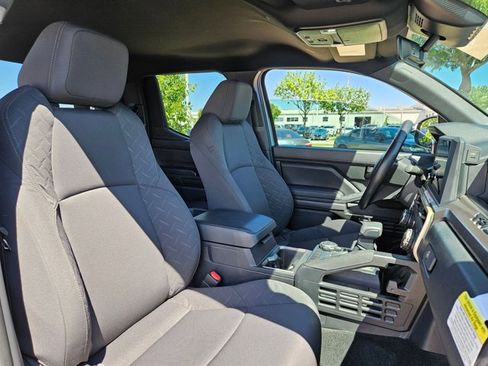 Used 2025 Toyota Tacoma SR5 image 19