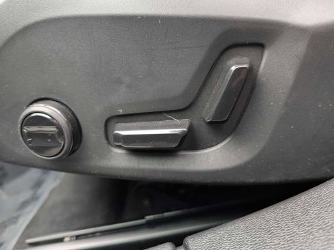 Used 2024 Volvo S60 B5 Core image 17