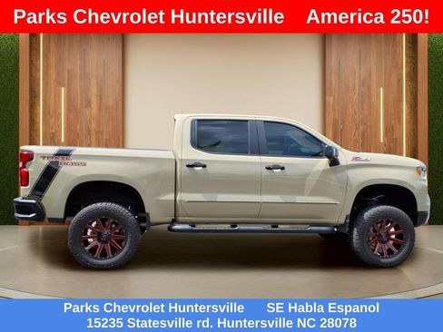 Certified 2022 Chevrolet Silverado 1500 LT Trail Boss w/ LT Trail Boss Premium Package AWD/4WD image 35