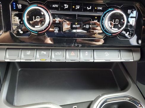 New 2026 GMC Sierra 2500 AT4 w/ AT4 Premium Plus Package image 25