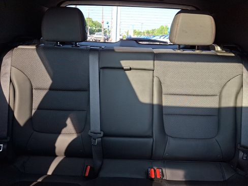 Used 2022 Chevrolet TrailBlazer RS w/ Sun and Liftgate Package AWD/4WD image 19