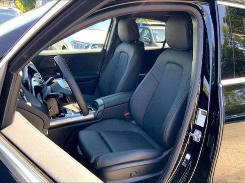 Used 2026 Mercedes-Benz GLA 250 4MATIC image 6