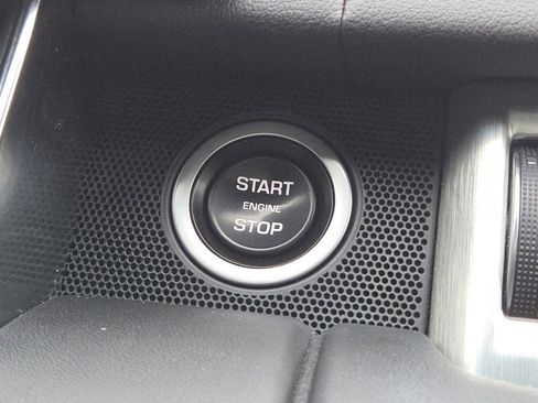 Used 2021 Land Rover Range Rover P525 Westminster Edition LWB image 18