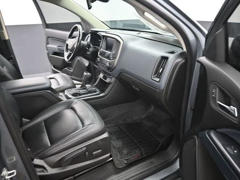 Used 2020 Chevrolet Colorado Z71 image 16