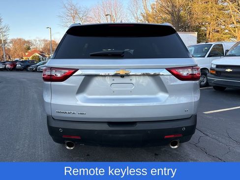 Used 2021 Chevrolet Traverse LT image 7