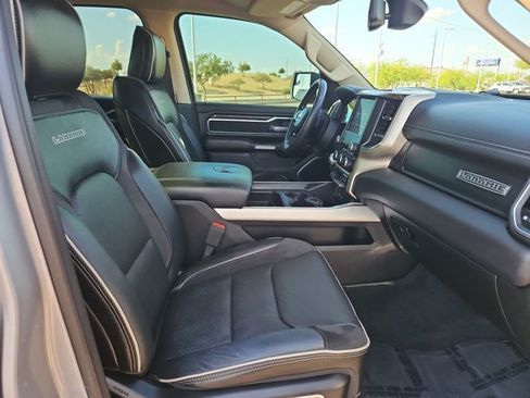 Used 2019 RAM 1500 Laramie RWD image 25
