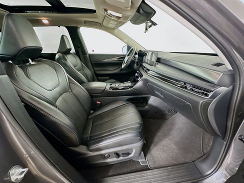 Used 2023 INFINITI QX60 Luxe w/ Cargo Package image 34