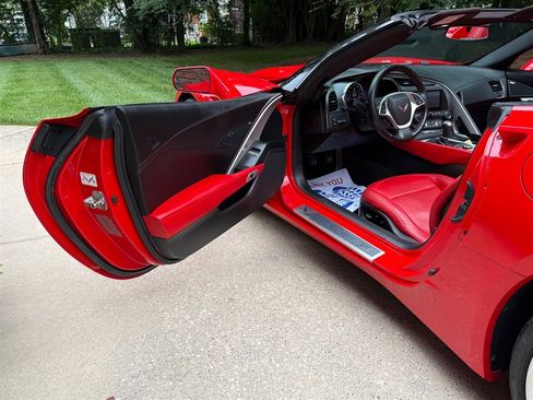 Used 2014 Chevrolet Corvette Stingray Convertible w/ 2LT Preferred Equipment Group RWD image 42