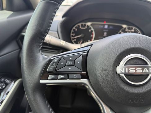 Used 2025 Nissan Altima 2.5 SL AWD/4WD image 24