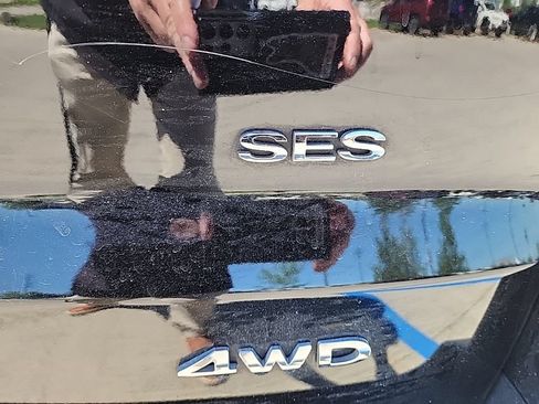 Used 2018 Ford EcoSport SES w/ SES Cold Weather Package AWD/4WD image 12