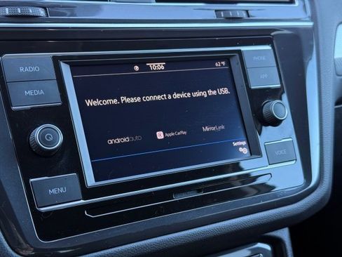 Used 2023 Volkswagen Tiguan S image 23