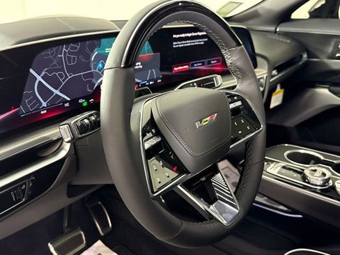 New 2026 Cadillac Lyriq V image 15